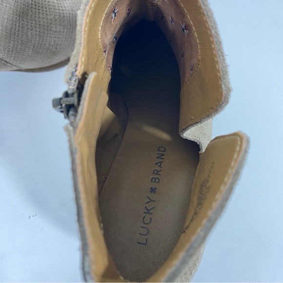 Lucky Brand Ponic Ankle Booties Suede Leather Tan Sz 10 Casual Comfy Neutral - Picture 5 of 10